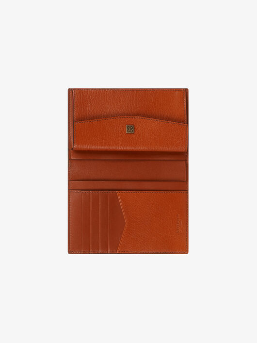 Givenchy GV3 Wallet In Diamond Quilted Leather