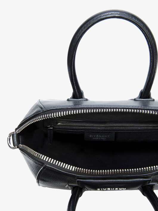 Givenchy Small Antigona Bag In Grained Leather