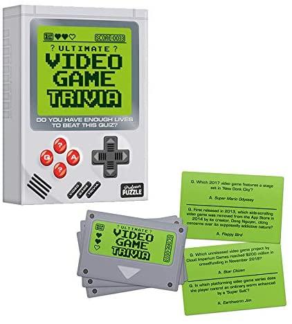 PP-QZ4348_1.jpg Professor Puzzle VIDEO GAME TRIVIA Set