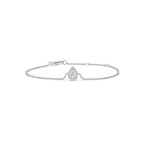 De Beers Wedding day jewellery Aura pear-shaped diamond bracelet in white gold 18 cm