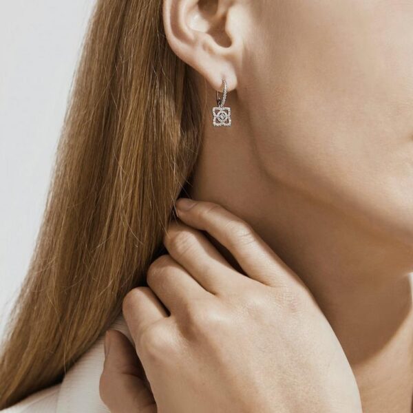 De Beers Wedding day jewellery Enchanted Lotus sleepers in white gold