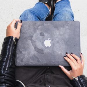 WOODCESSORIES EcoSkin for MacBook 13" Air-Pro-Touchbar - Volcano Black - Image 3