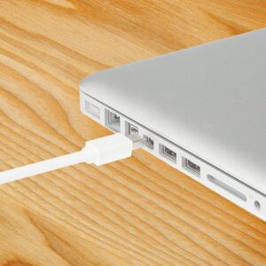 MOSHI Mini Display Port To Hdmi Adapter 4K - Image 3
